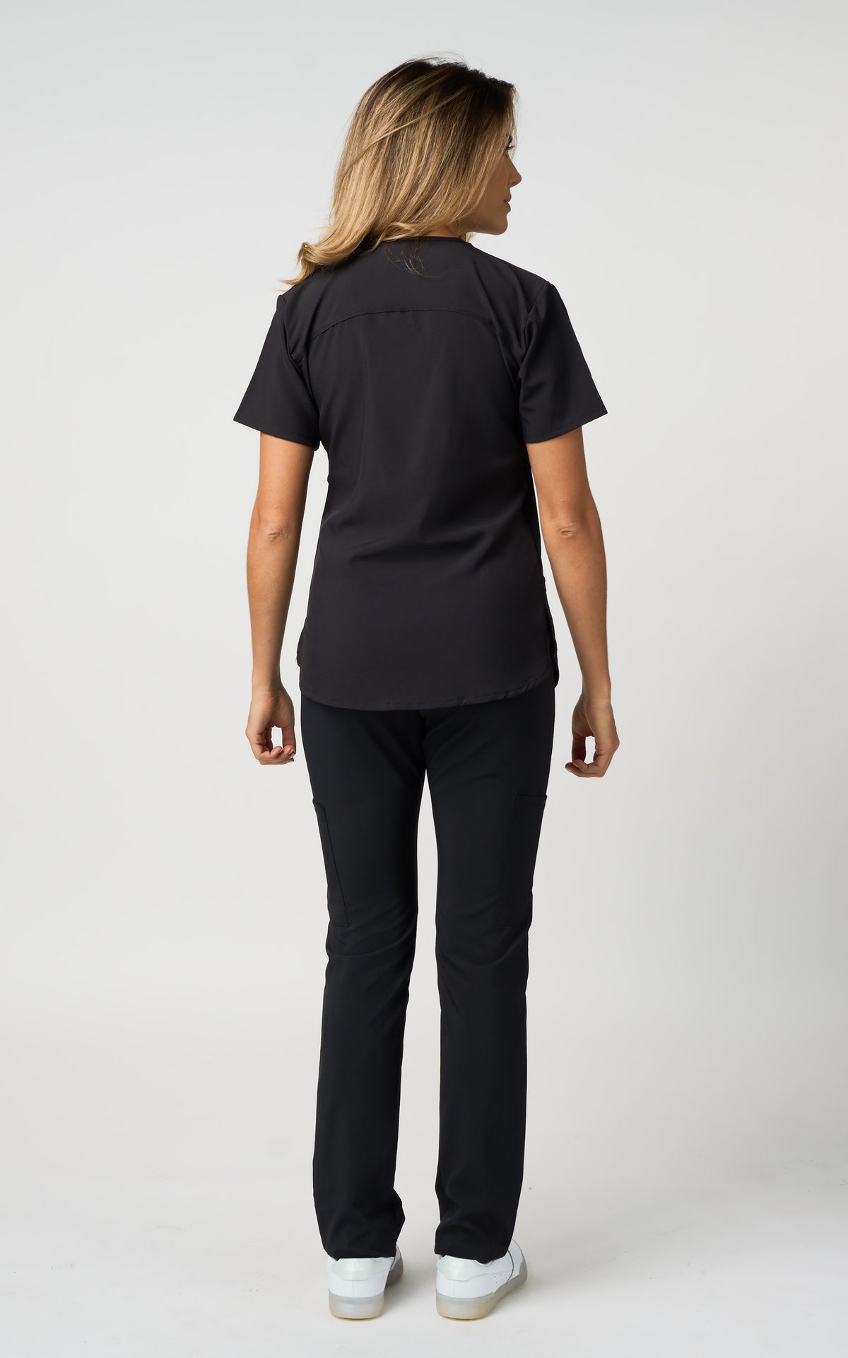 CORAL 1323 NEGRO