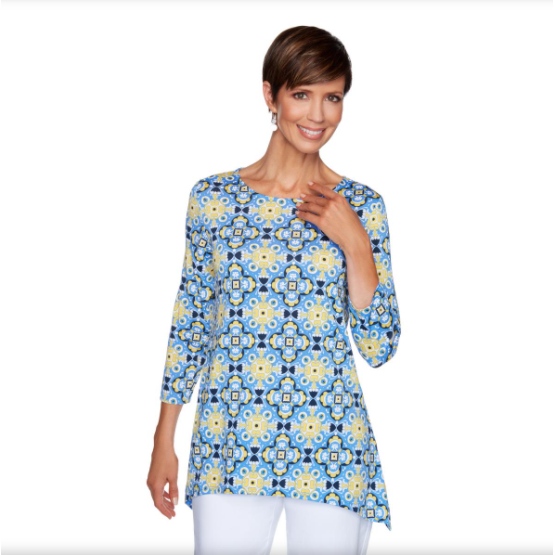 BLUSAS ROSADAS Y AZULES CON DISEÑO X RUBY RD