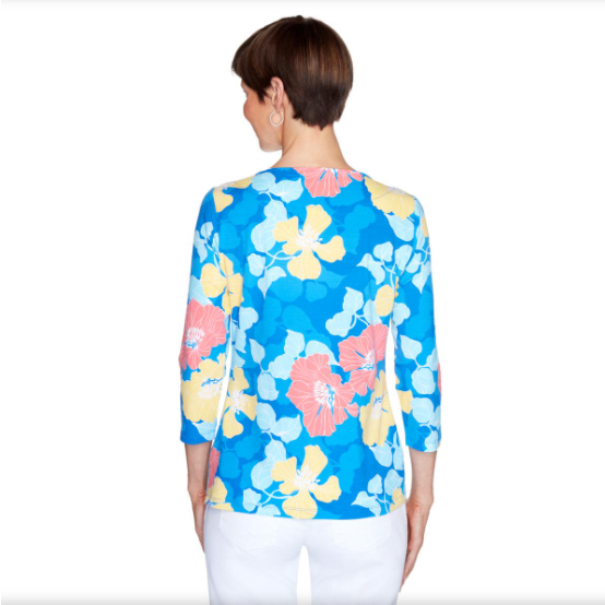 BLUSA CON DECORACIONES DE FLORES RUBY RD