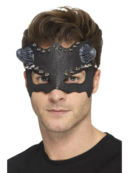 Antifaz con Tachuelas de Diablo, Negro