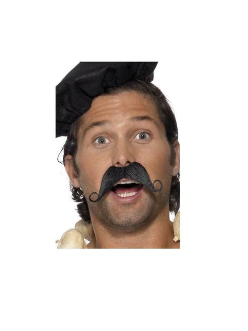 Francés Bigote