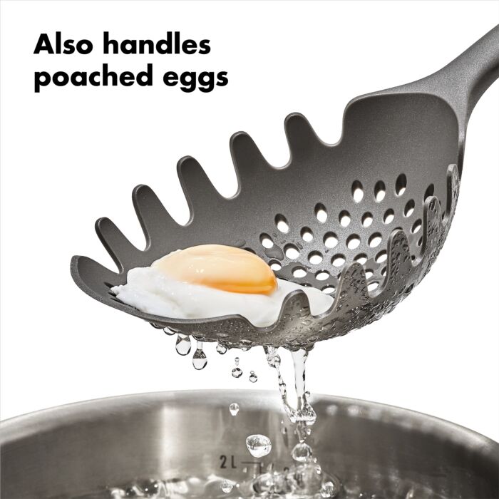 OXO GG CUCHARA COLADORA PARA PASTA