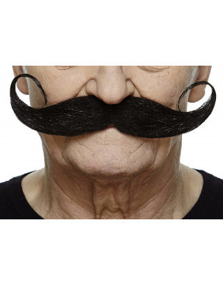Bigotes negros